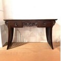 Bunga Console Walnut