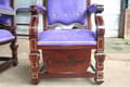 King Chair Crown Royal icon