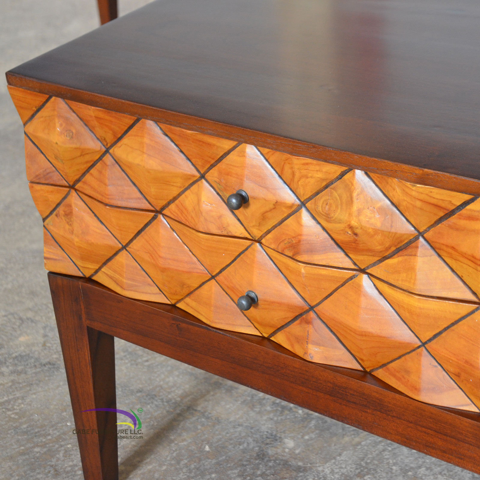 Low Console Dallas C