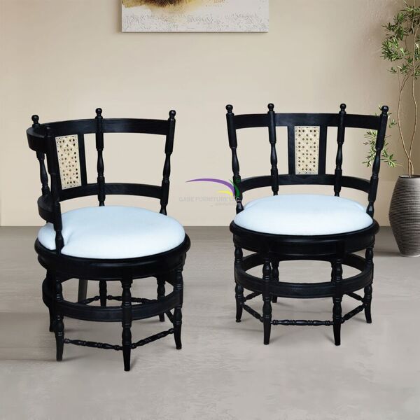 Outdoor Dining Chair In Rattan Back