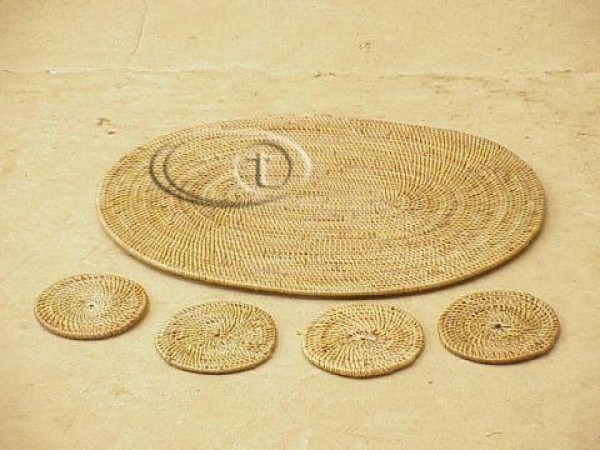 PLACEMATS OVAL RATTAN