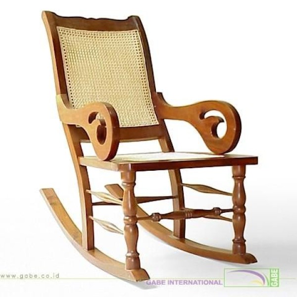 ROCKLING ROUND CHAIR WITH RATTAN